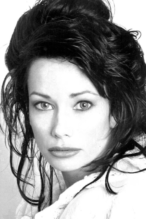 Carolyn Renee Smith as Janet