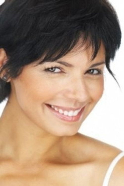 Elena Aaron as Lena Oscar