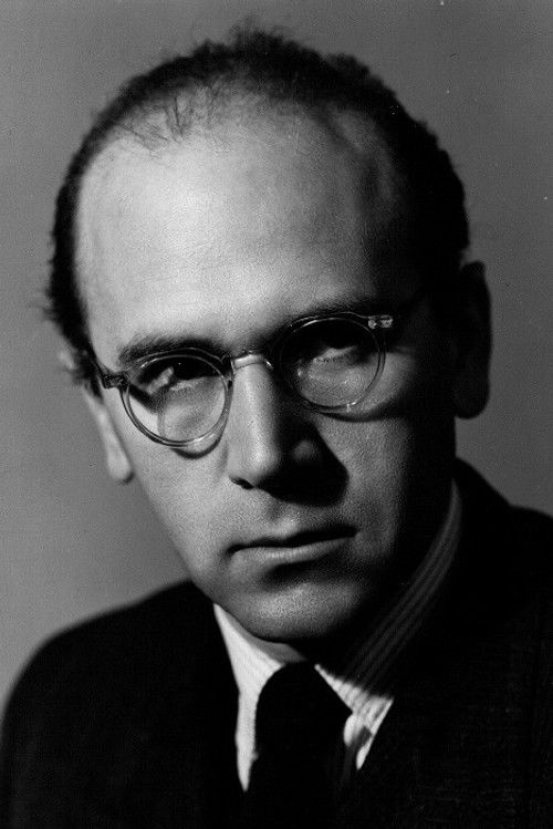 Ota Ornest as Commentary (voice)