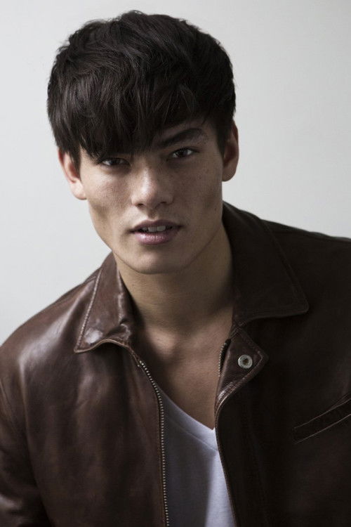 Simonas Tuen Pham as Jokūbas