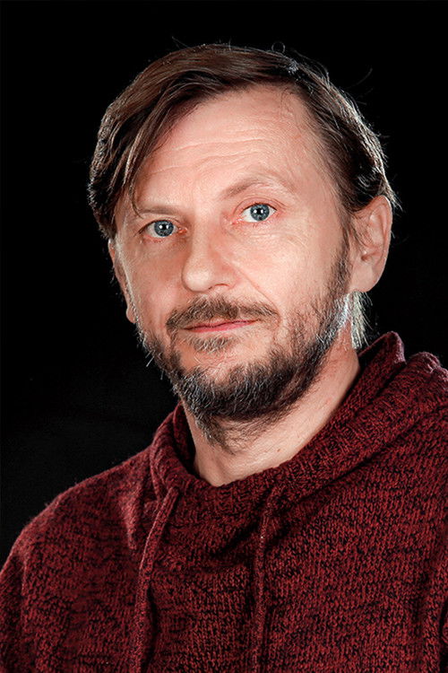 Jovo Maksić as Goran