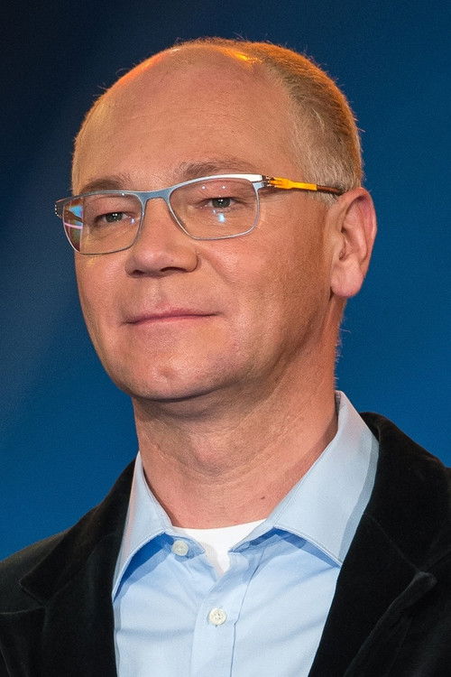 Martin Rassau as Richard Wilhelm