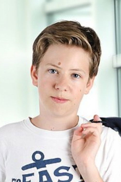 Fabian Elias Huber as Fabian