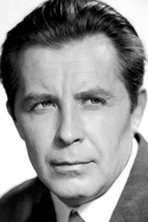 Valerian Kalinin as Zavyalov