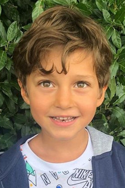 Jordan Delassus as Théo