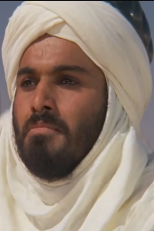 Habib Ageli as Houdhayfa ibn Utba