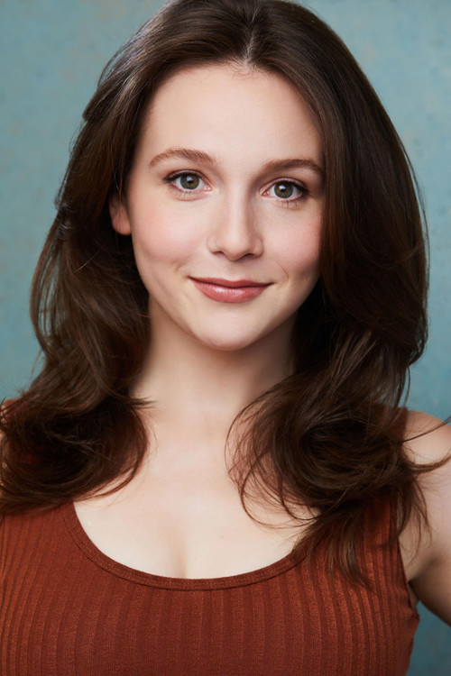 Robin Mazer as Sarah