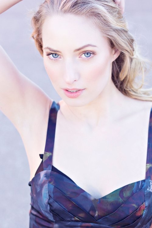 Tammie Bergholdt as Mallory