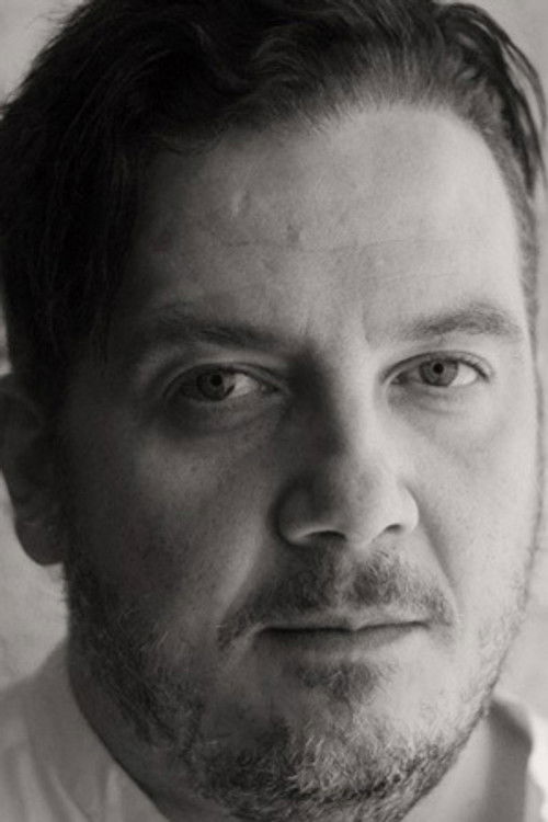 Víctor Hugo as Marcus