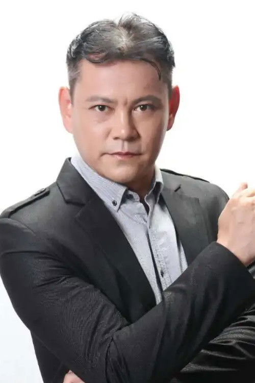 Luo Ai-xin as Cui Cheng Wu