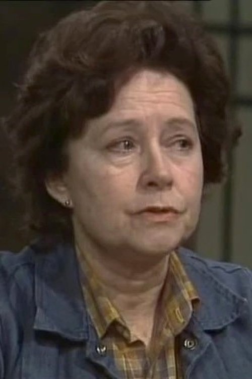 Wendy Playfair as Rena McMaster