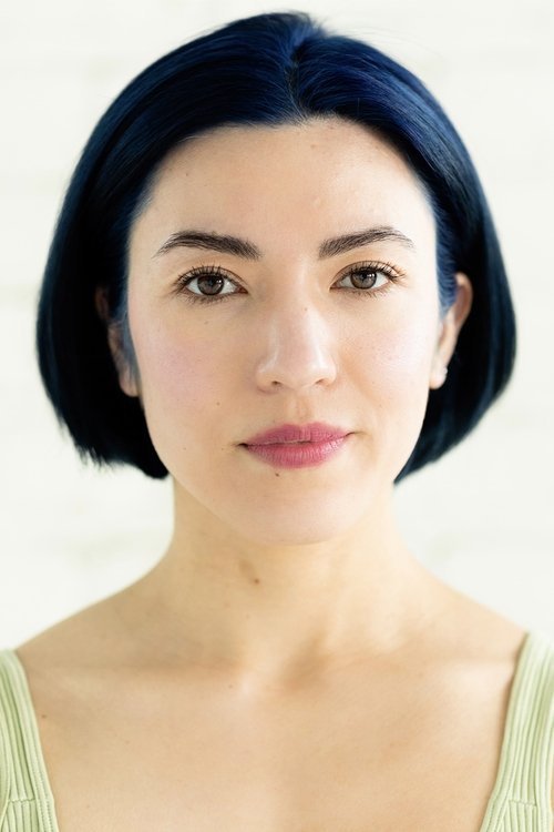 Anna Hashizume as Tobi