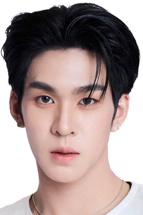 Thanaphum Sestasittikul as Real