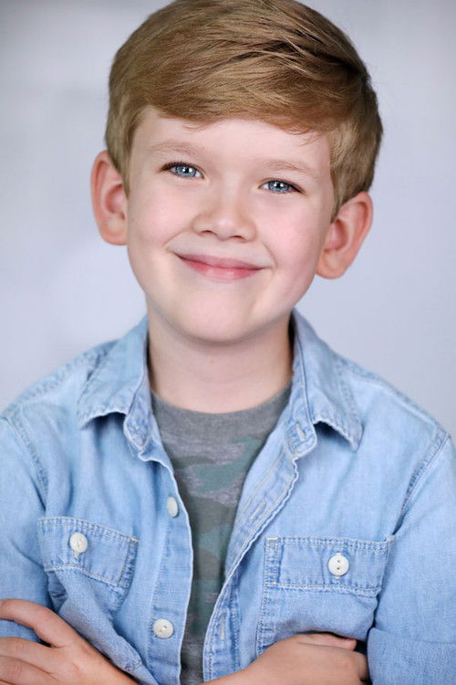 Cooper Carter as Flynn
