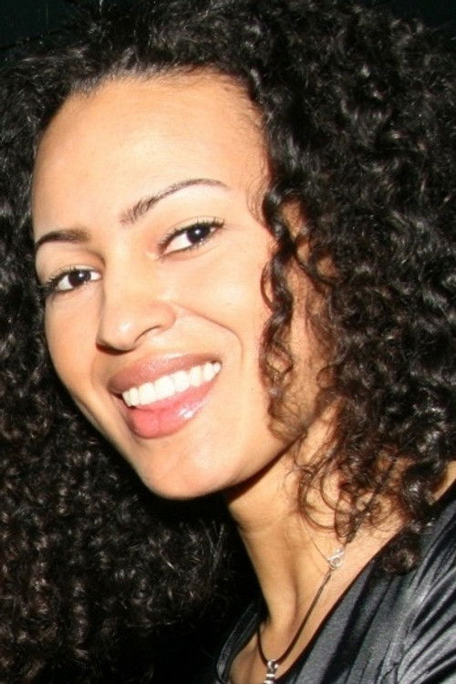 Maria Engele as Karen