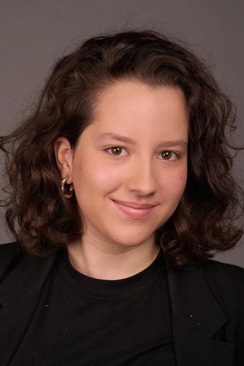 Susana Cano as Natalia Adolescente