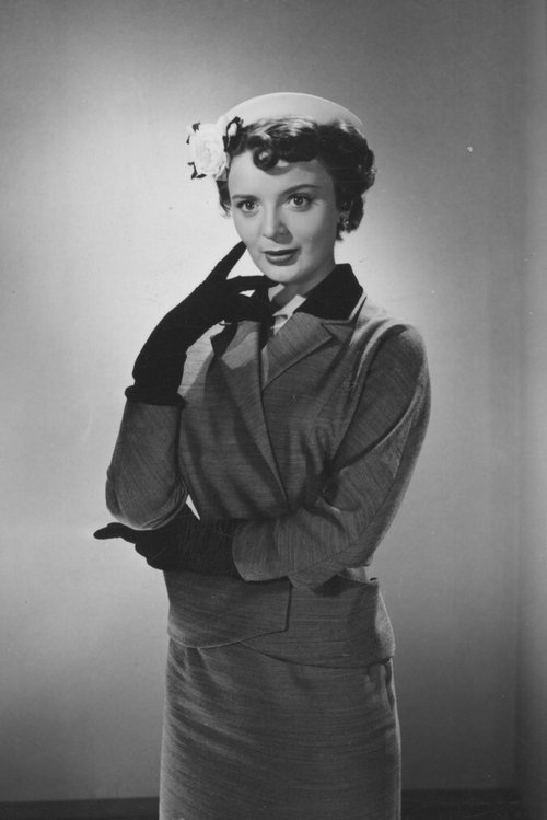 Ruth Johansson as Maire Karvi
