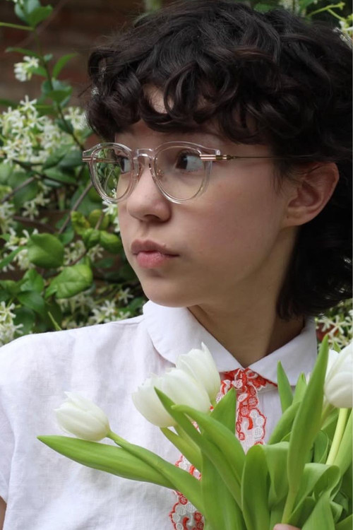 Eleanor Keith as Grey