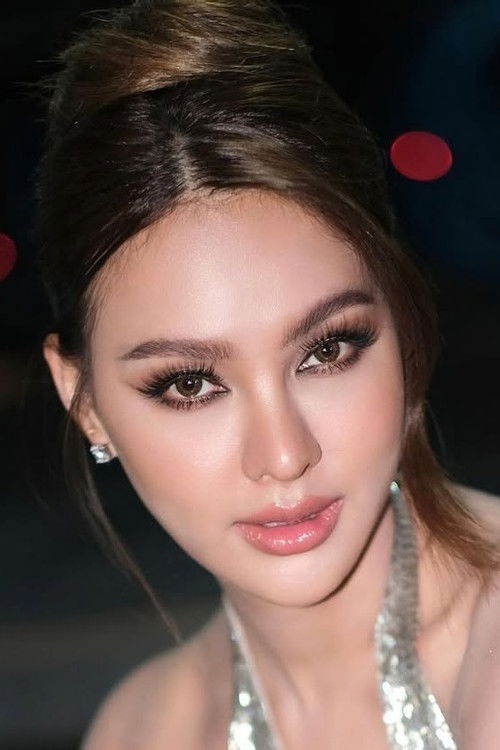 Ploy Peerachada Khunrak as Pokaew