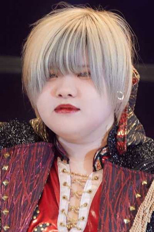 Hiragi Kurumi as Kurumi