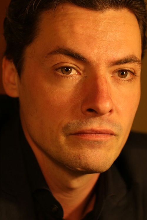 Márton Nagy as Thomas