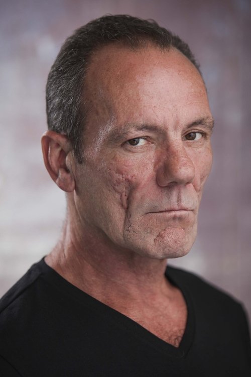 Toby Sauerback as Martin