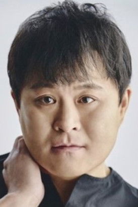 Park Hyeok-min as Moon-sik