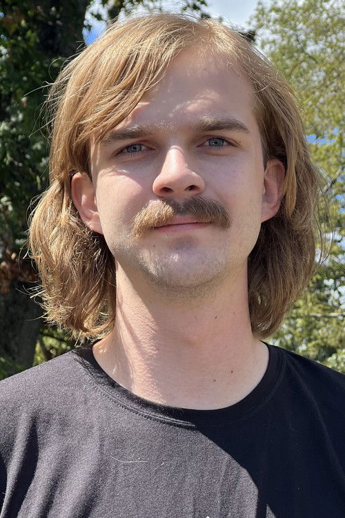 Ian Johnson as Logan (The Jock)