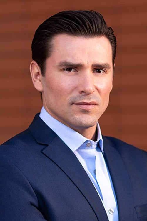 Lawrence Gilligan as Delta Commander