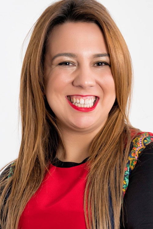 Cláudia Martins as Guest