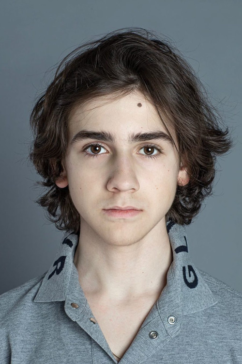 Artem Bozhutin as Yanvar