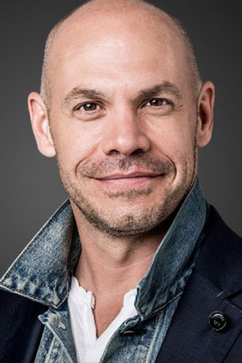 Maxim Martin as Jonathan Brière