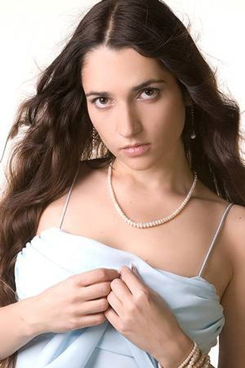 Elena Khanpira as Crysania Tarinius