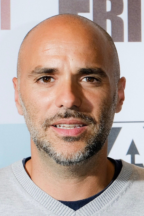 Alexandre Bustillo as Self