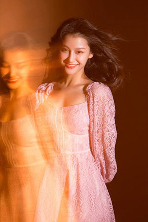 Dilihumaer Halifu as 阿依古丽