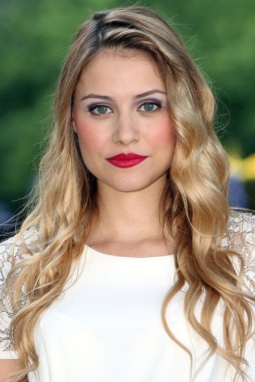 Carolina Benvenga as Girl