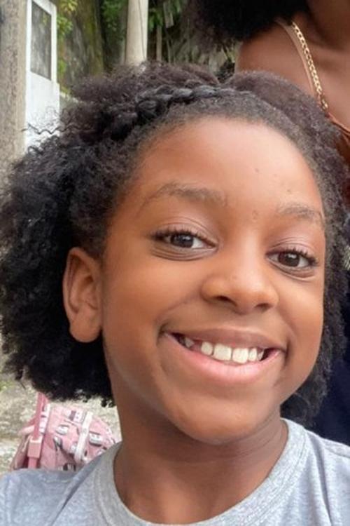 Valen Gaspar as Maju