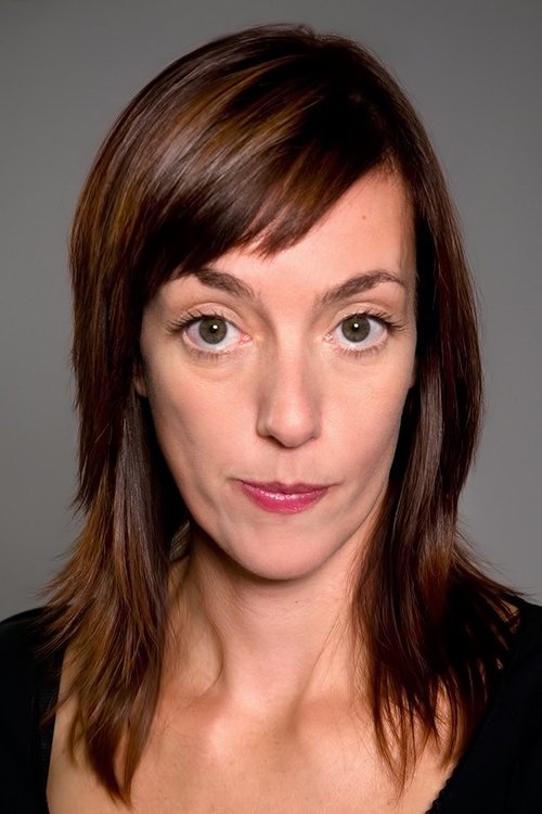 Sally Mometti as Antoinette