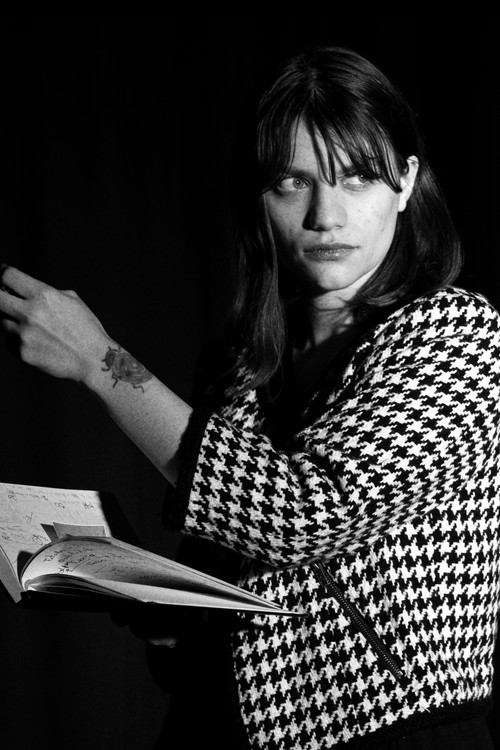 Alice M. Horta as Young Luís