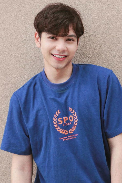 Gia Huy as Thanh Phong