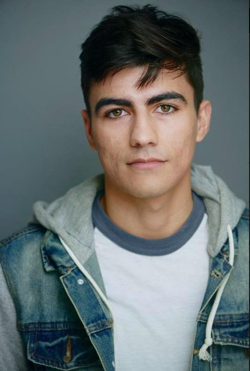 Chandler Dunman as Roah