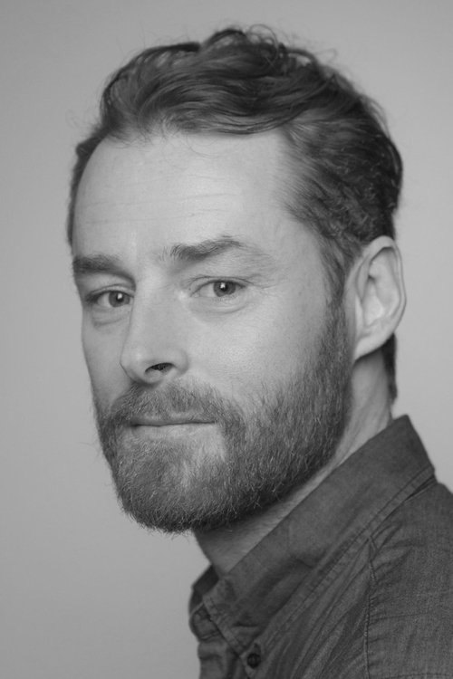 Frédéric Lavallée as Aaron