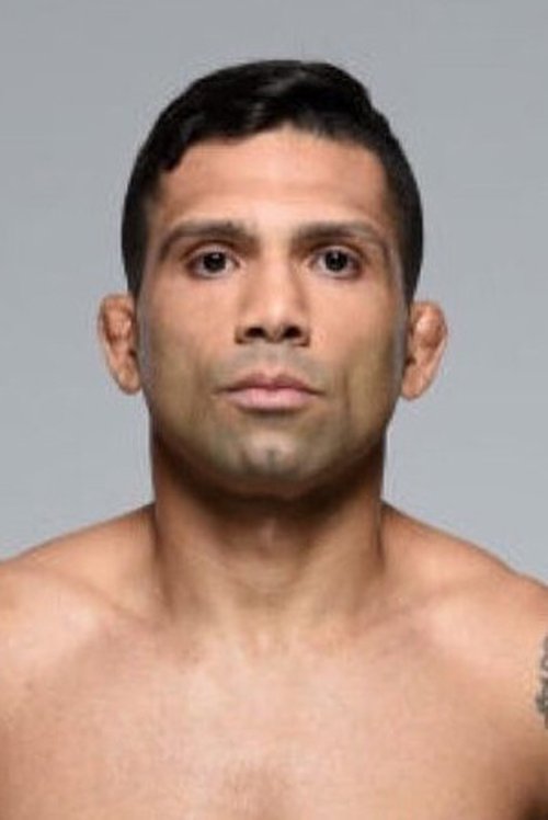 Claudio Henrique da Silva as Self