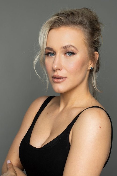 Anna Nemchenko as Аня