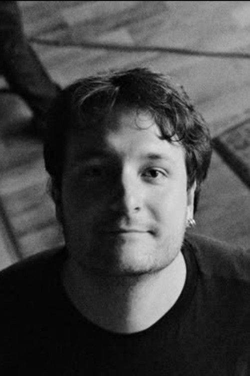 Marc-Antoine Beaulieu as L'homme du stationement