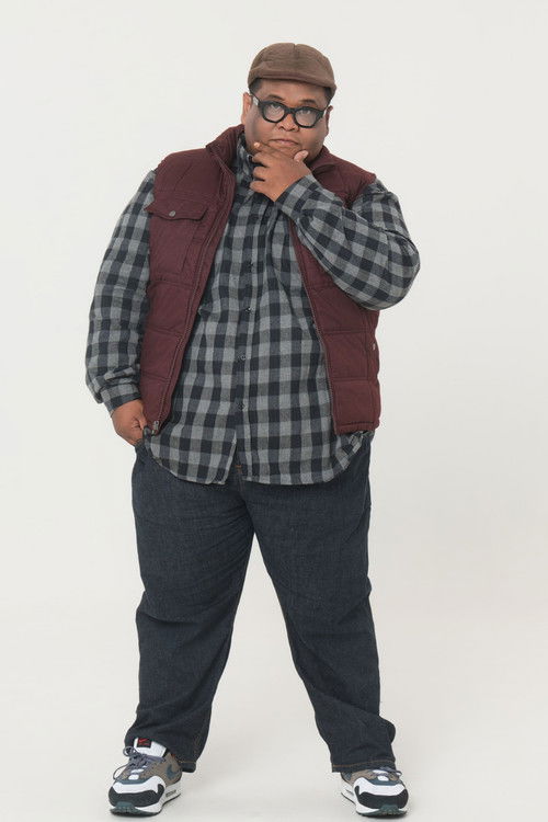 Candra Mukti as Kuwuk (voice)