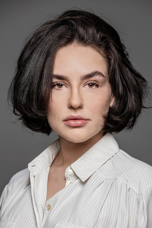 Kéfera Buchmann as Miriam
