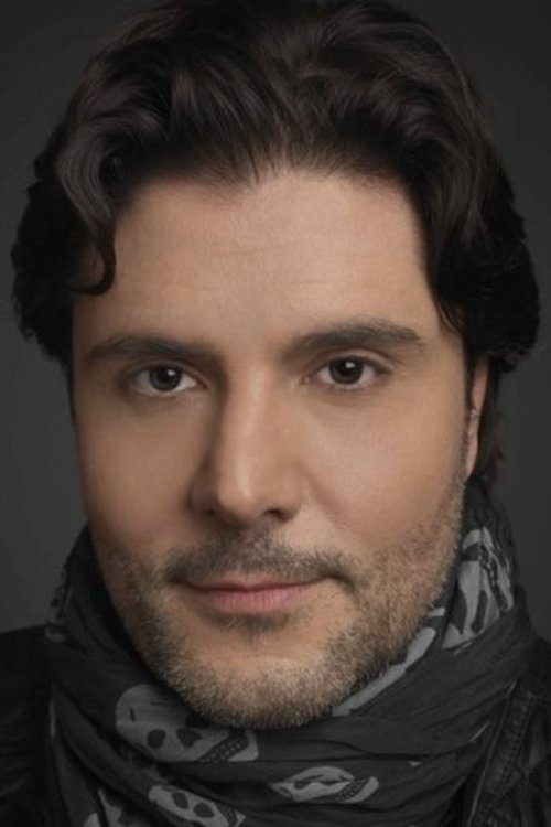 Massimo Giordano as Don José