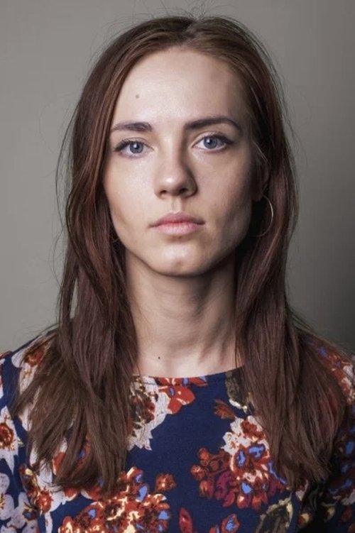 Vasilisa Ushakova as Nana / Fish / Flounder 2 (voice)