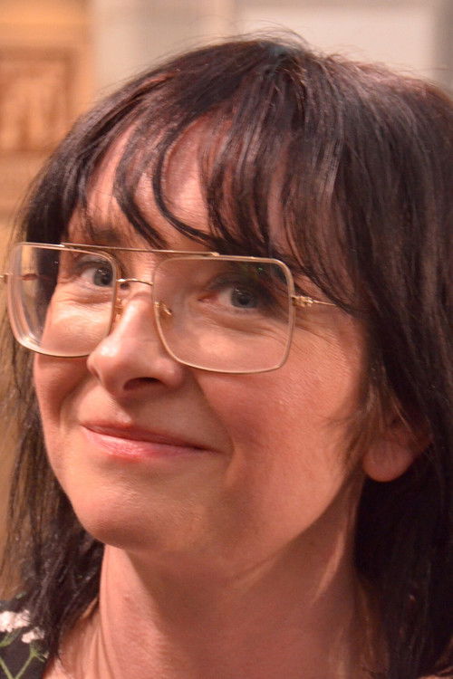 Pernilla Glaser as Dina